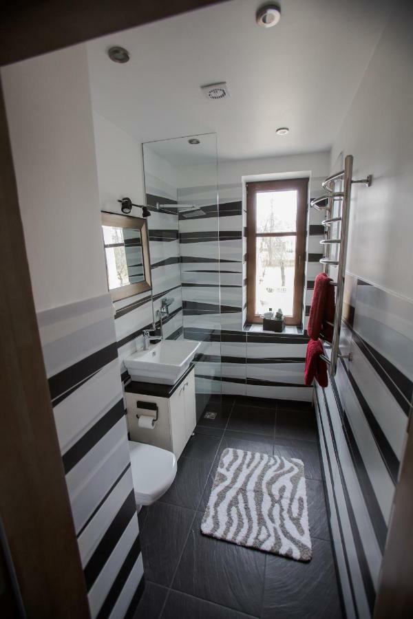 Park Apartments Валмиера Экстерьер фото
