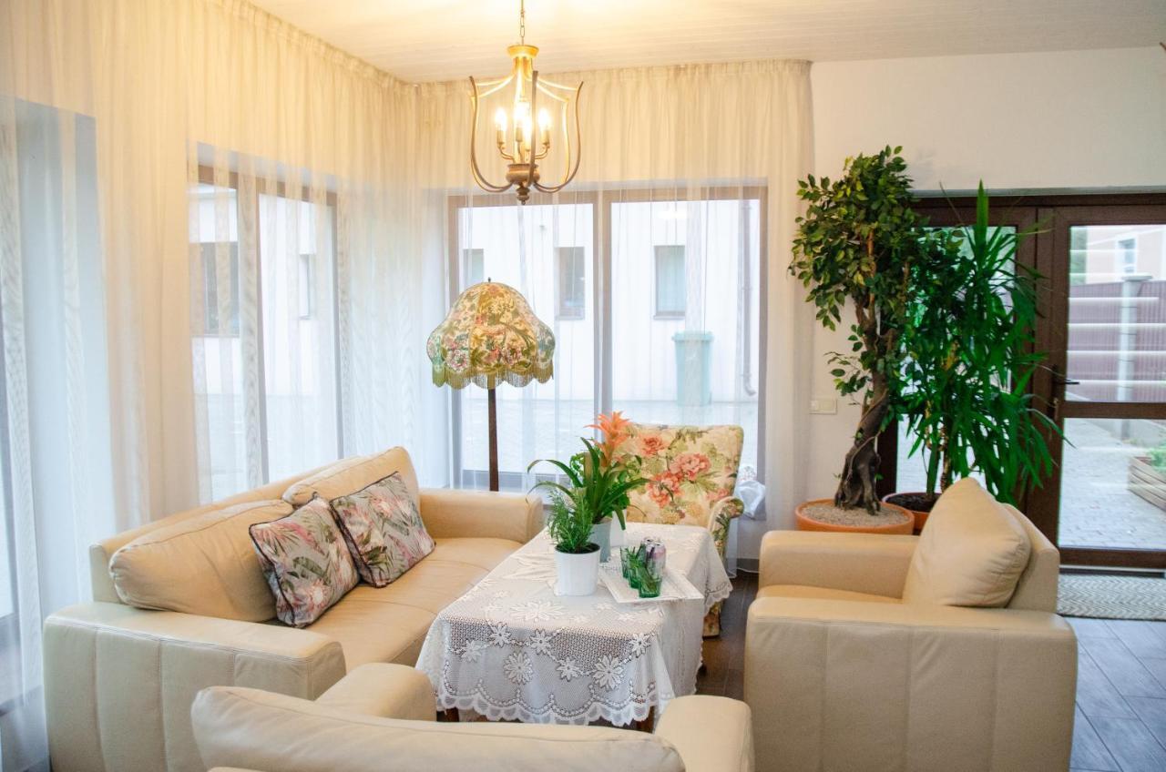 Park Apartments Валмиера Экстерьер фото